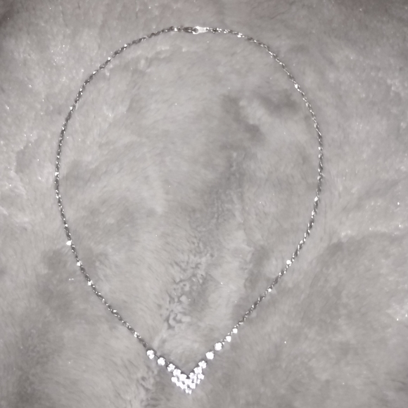 Vintage Rhinestone/Diamonté and Silver Chevron Necklace - Picture 5 of 7